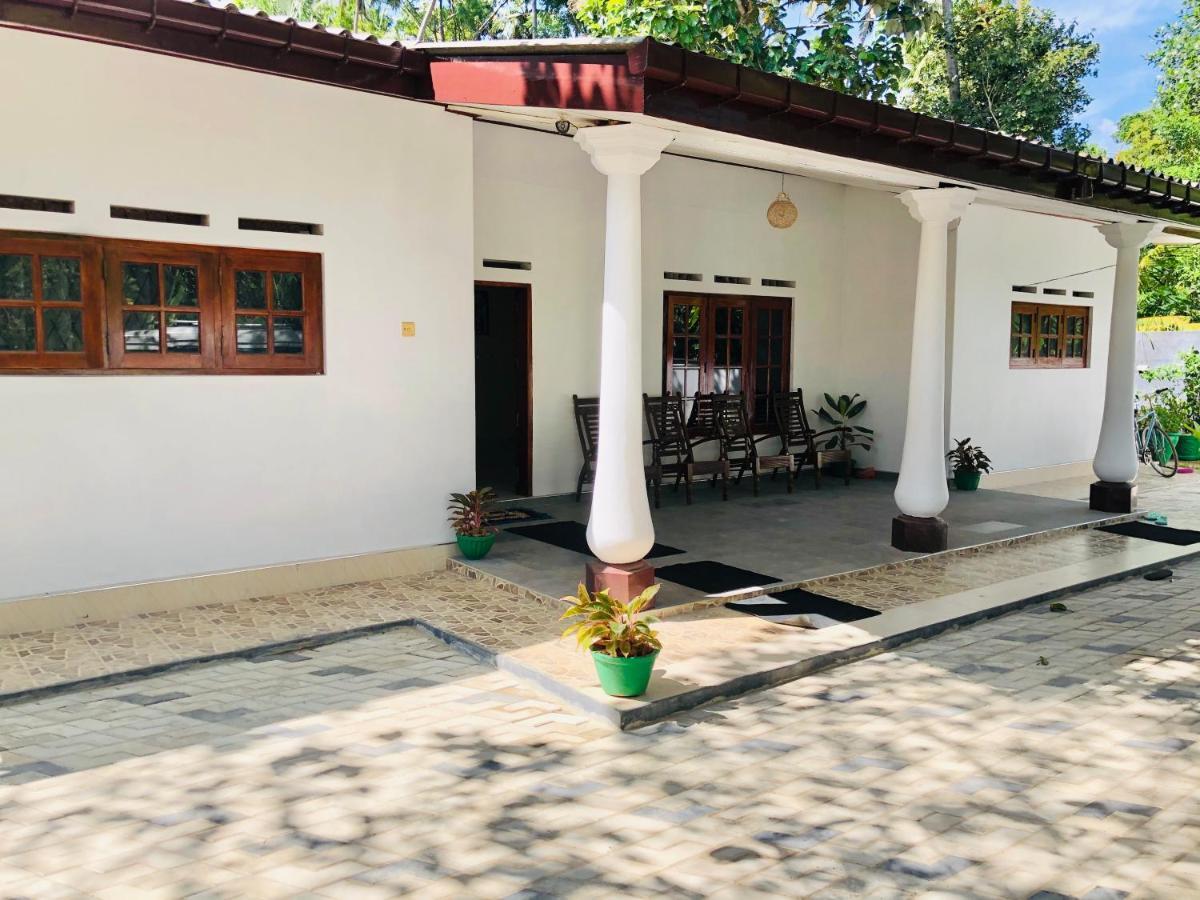 The Village Home Dickwella Zewnętrze zdjęcie
